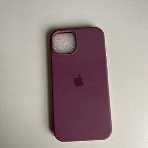 SOLD - iPhone 13 phone case bundle